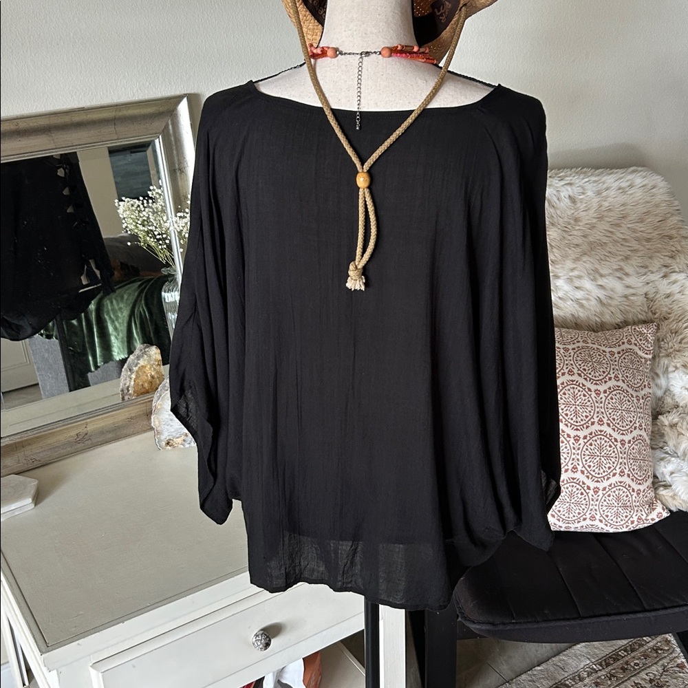 Indah revolve Lace Up black boho resort cover up Beachy slouchy Top ML - Picture 6 of 13
